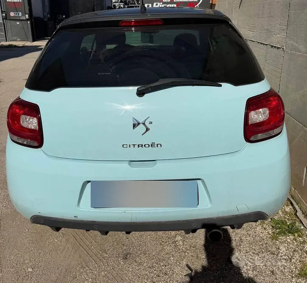 Usata Citroën DS3 68 CV (50 kW) 2010 Blu Utilitaria