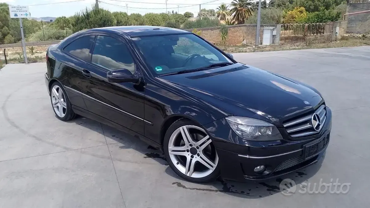 Usata Mercedes CLC220 150 CV (110 kW) 2009 Coupé