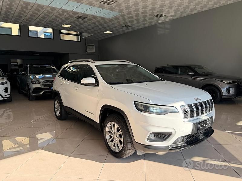 Używany Jeep Cherokee Longitude 195 KM (143 kW) 2020 Biały SUV