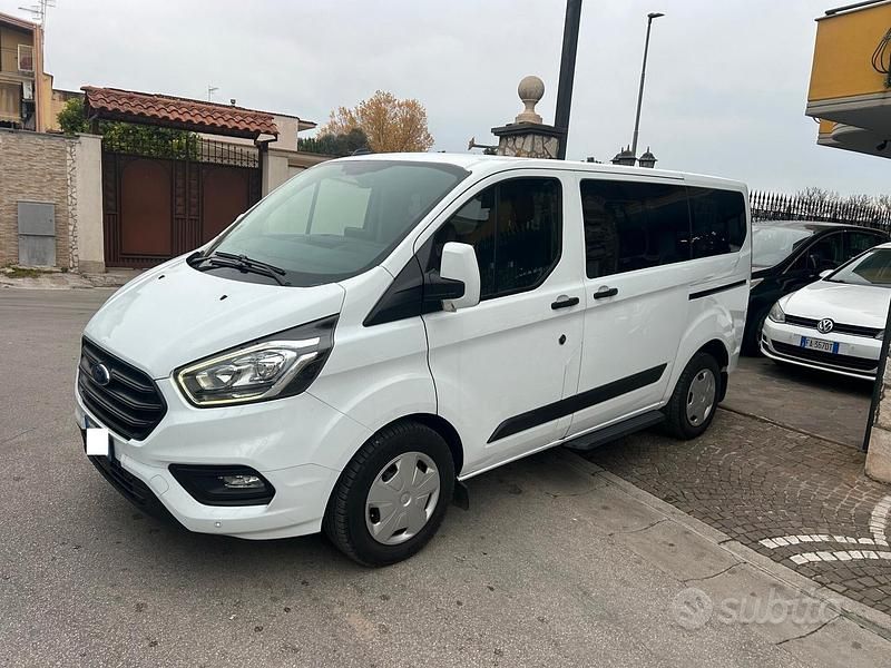 Bianco Usata 2023 Ford Transit Custom Trend Monovolume | 18.500 € - Immagine 1/4