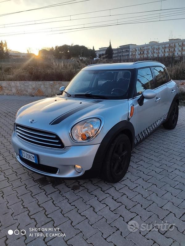 Usata Mini Cooper D Countryman 111 CV (81 kW) 2014 Grigio SUV