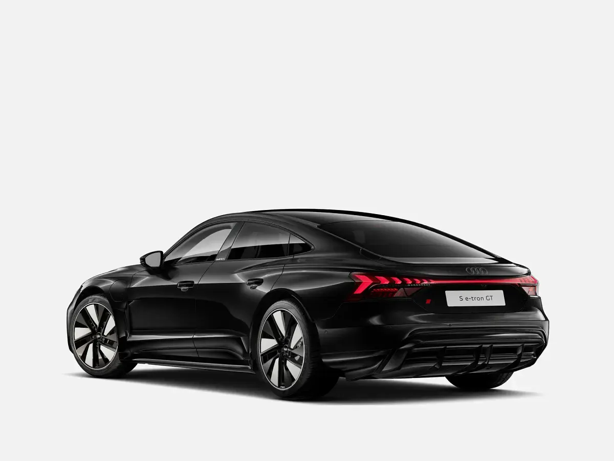 Nuova Audi e-tron GT quattro Comfort 163 kW (222 CV) 2026 Nero mythos metallizzato Berlina