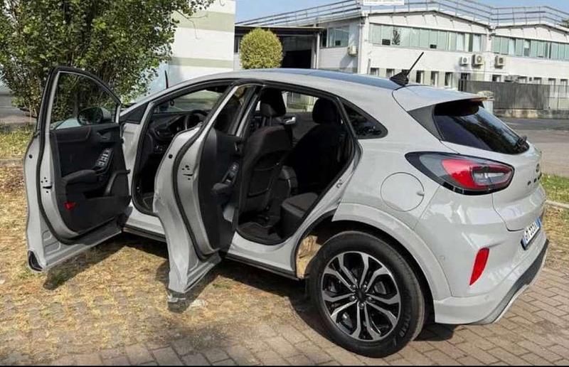 Usata Ford Puma ST-Line X 125 CV (91 kW) 2022 Grigio SUV