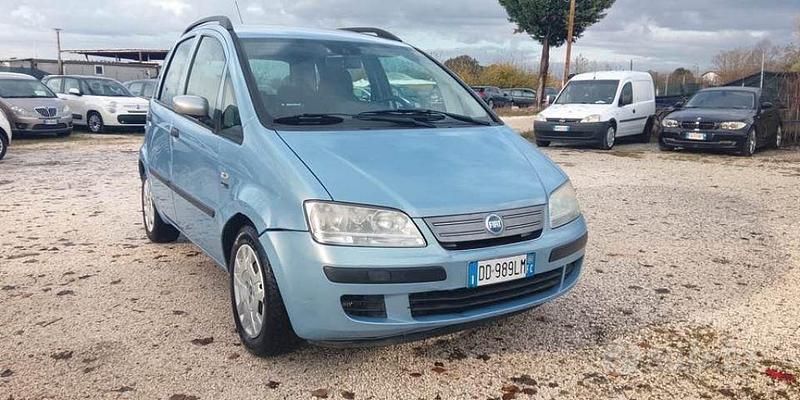 Usata Fiat Idea 80 CV (58 kW) 2006 Blu Monovolume