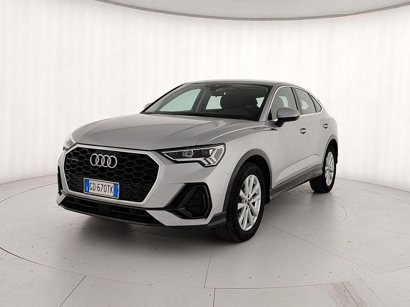 Usata Audi Q3 Business Plus 149 CV (109 kW) 2020 Grigio SUV