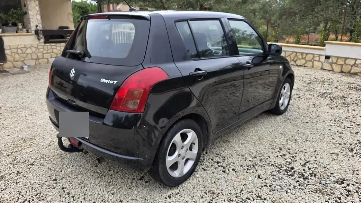 Usata Suzuki Swift 92 CV (67 kW) 2007 Nero Utilitaria