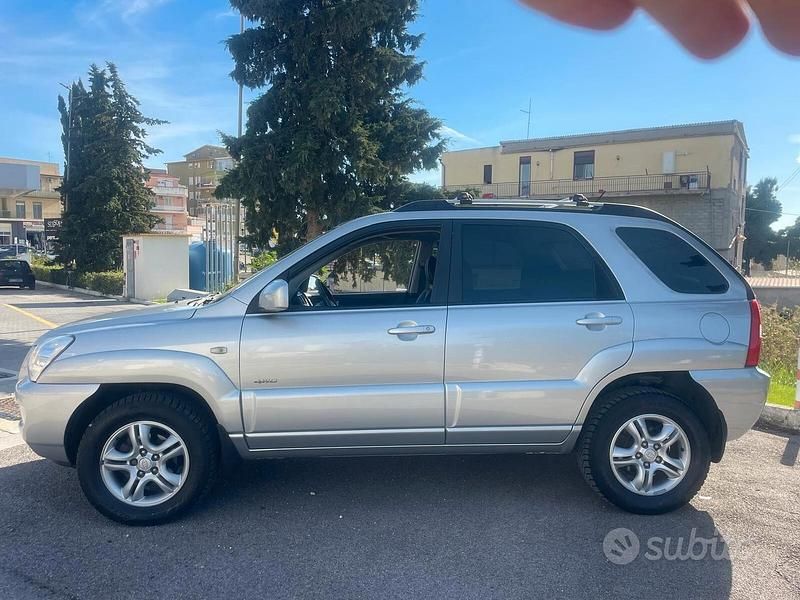 Usata Kia Sportage 140 CV (102 kW) 2006 Grigio SUV