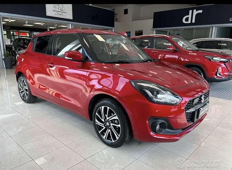 Usata Suzuki Swift 90 CV (66 kW) 2023 Utilitaria