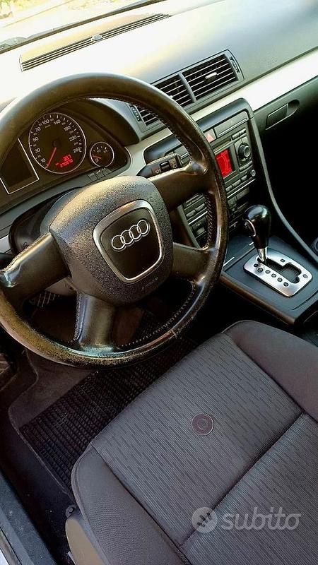 Usata Audi A4 140 CV (102 kW) 2006 Grigio Station wagon