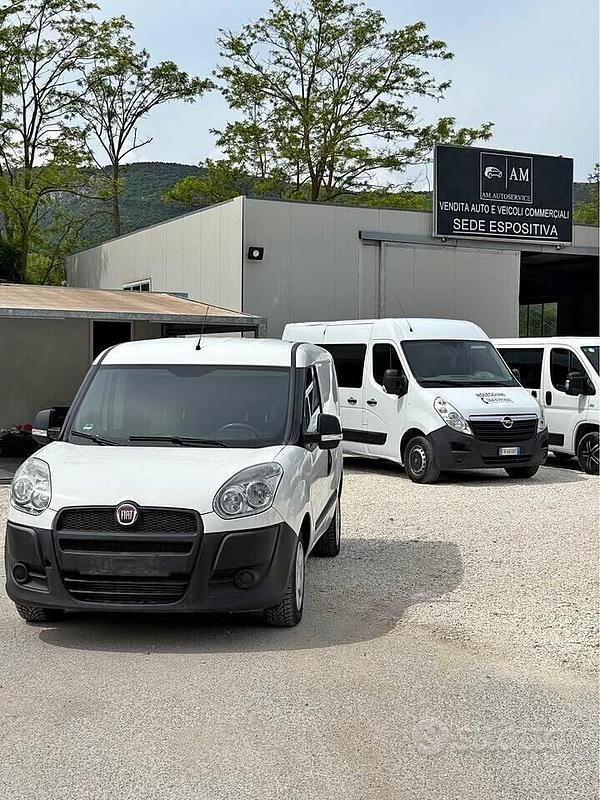 Bianco Usata 2014 Fiat Doblò Monovolume | 6900 € (Ottimo prezzo) - Immagine 1/4