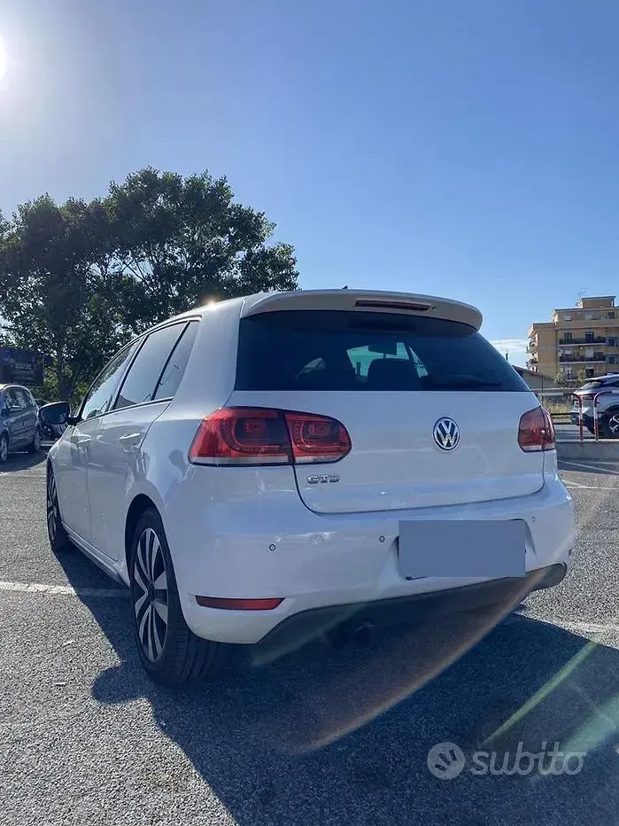 Usata VW Golf VI GTD 170 CV (125 kW) 2011 Bianco Utilitaria