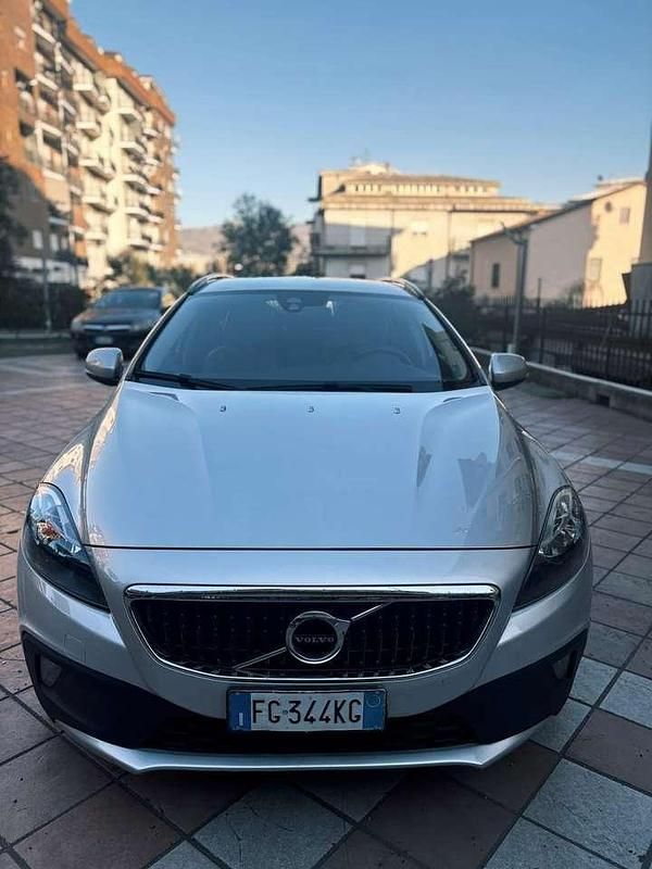 Usata Volvo V40 CC Ocean Race 120 CV (88 kW) 2016 Grigio Station wagon
