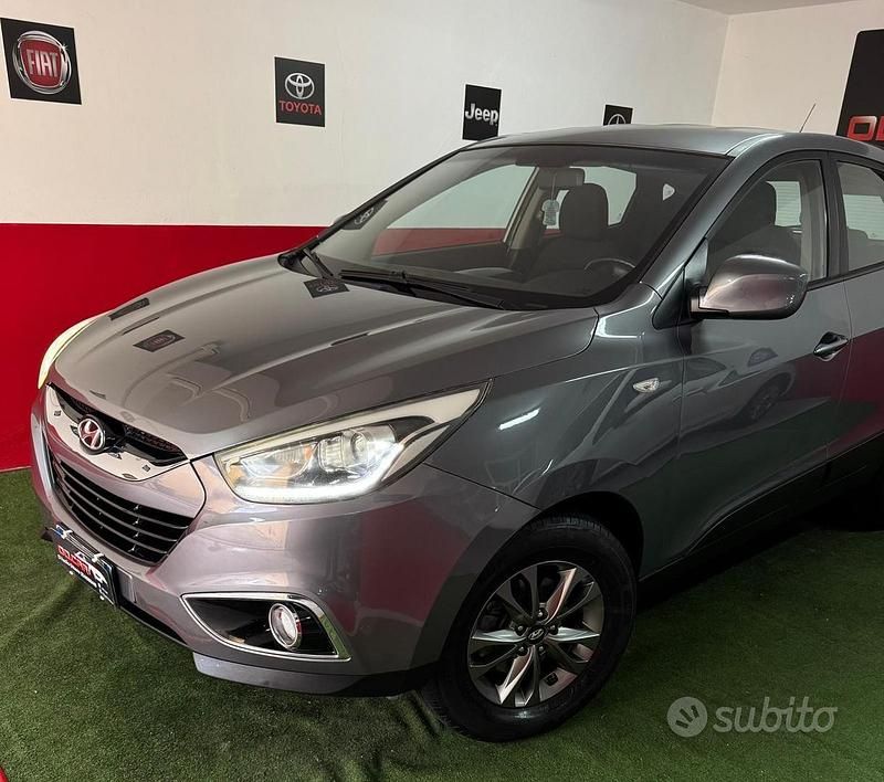 Grigio Usata 2014 Hyundai ix35 SUV | 5999 € (Super prezzo) - Immagine 1/4