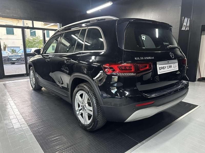 Usata Mercedes GLB200 150 CV (110 kW) 2020 Nero ossidiana SUV