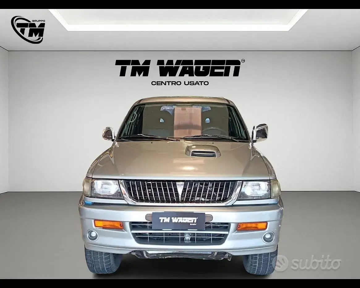 Usata Mitsubishi Pajero Sport 100 CV (73 kW) 1999 Grigio SUV