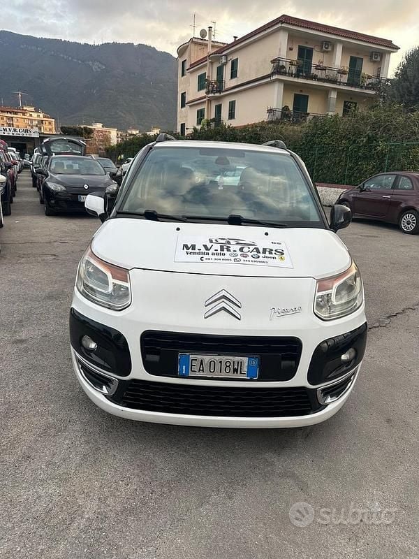 Usata Citroën C3 Picasso Exclusive 108 CV (79 kW) 2010 Bianco Monovolume