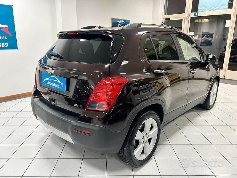 Usata Chevrolet Trax 131 CV (96 kW) 2013 Marrone SUV