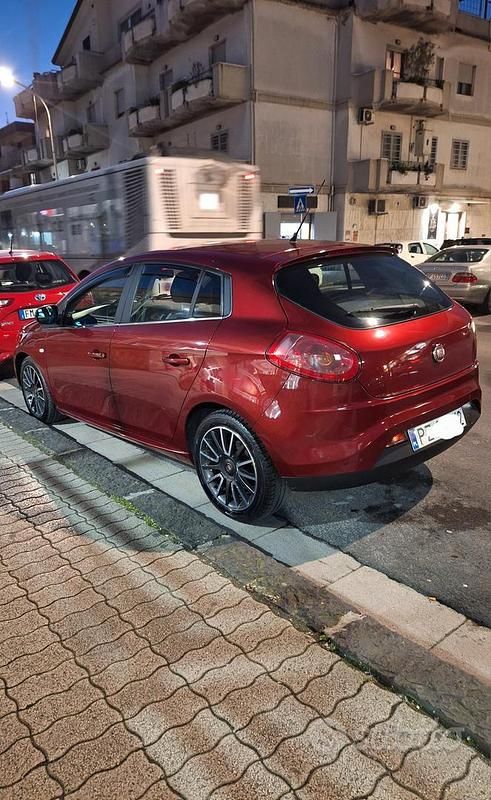 Usata Fiat Bravo 120 CV (88 kW) 2008 Rosso Utilitaria