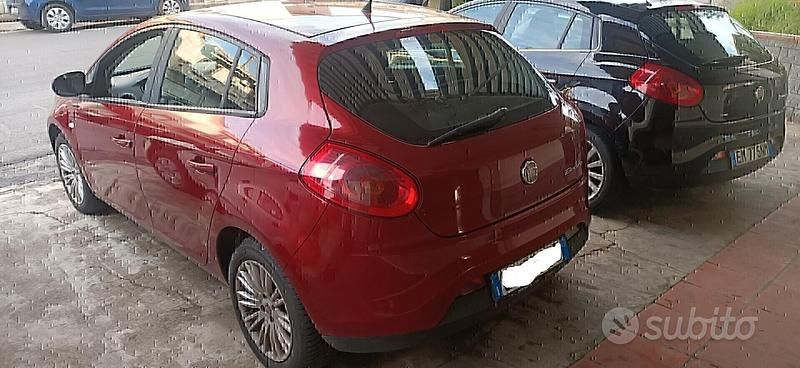 Usata Fiat Bravo Dynamic 120 CV (88 kW) 2011 Rosso Utilitaria