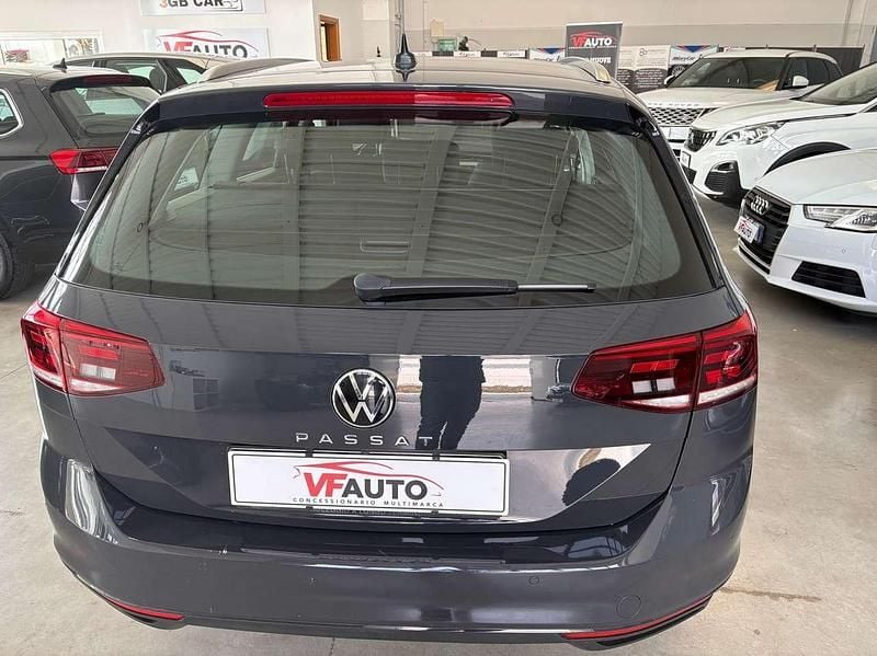 Usata VW Passat Business 150 CV (110 kW) 2021 Grigio Station wagon