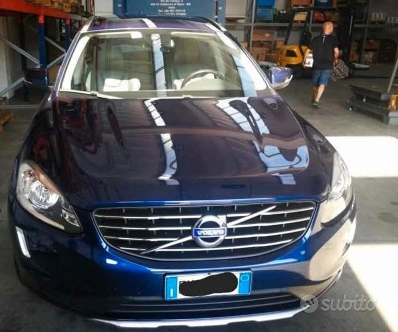 Usata Volvo XC60 181 CV (133 kW) 2015 Blu SUV