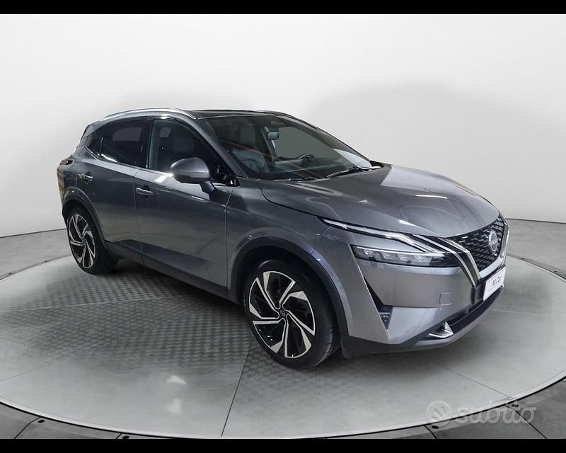Usata Nissan Qashqai Tekna+ 158 CV (116 kW) 2024 Grigio SUV