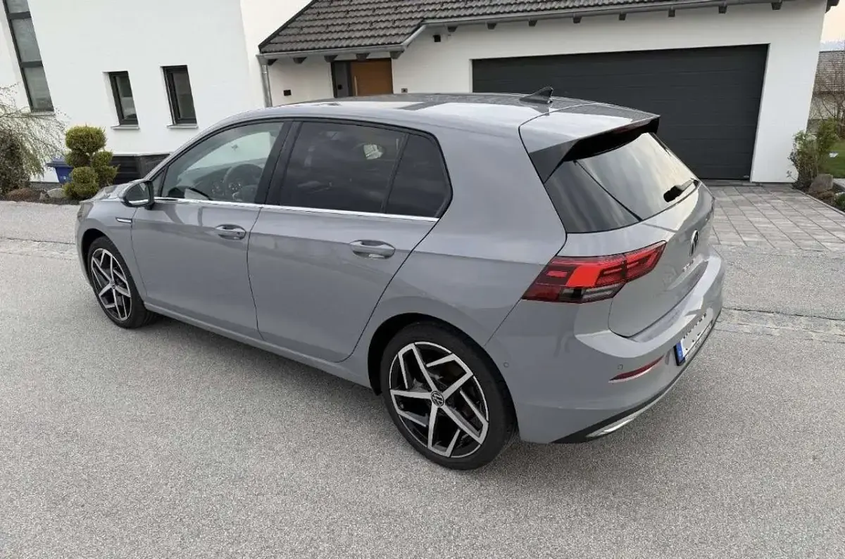 Usata VW Golf VIII Style 131 CV (96 kW) 2020 Other Berlina