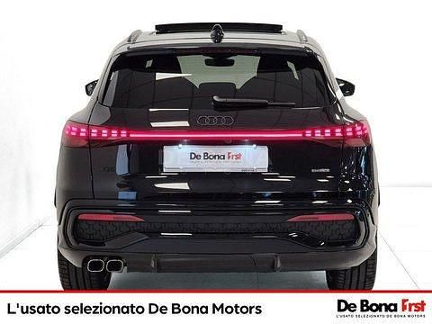 Nuova Audi Q5 S-Line 204 CV (150 kW) 2026 Nero SUV