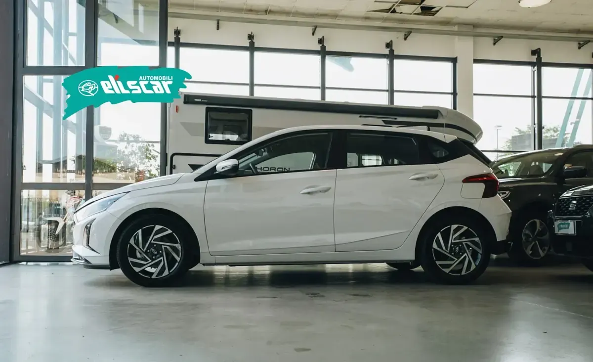 Nuova Hyundai i20 90 CV (66 kW) 2026 Bianco Utilitaria