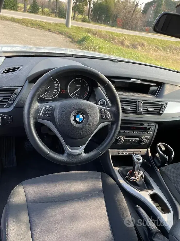 Usata BMW X1 143 CV (105 kW) 2012 Bianco SUV