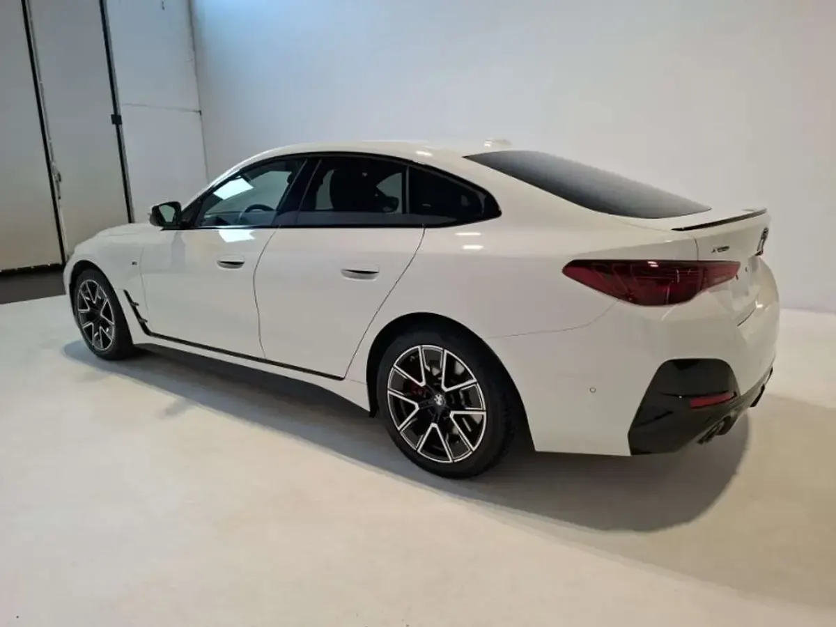 Usata BMW 420 Coupé M Sport 190 CV (139 kW) 2024 Bianco Coupé