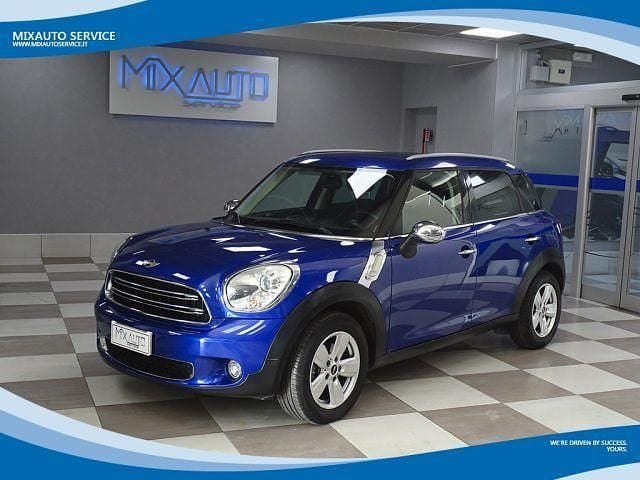 Blu metallizzato Usata 2015 Mini One D Countryman SUV | 12.900 € (Molto cara) - Immagine 1/4