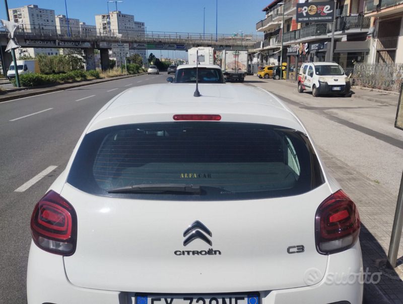 Usata Citroën C3 Shine 102 CV (75 kW) 2020 Bianco Utilitaria