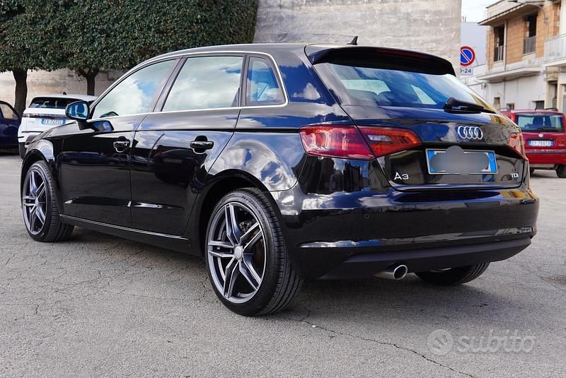 Usata Audi A3 Ambiente 110 CV (80 kW) 2015 Nero Berlina