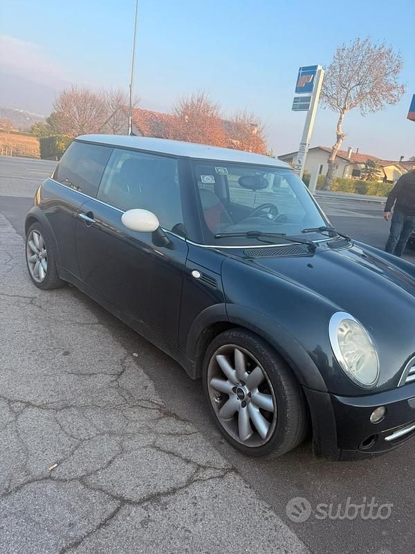 Usata Mini Cooper Coupé 116 CV (85 kW) 2003 Nero Coupé