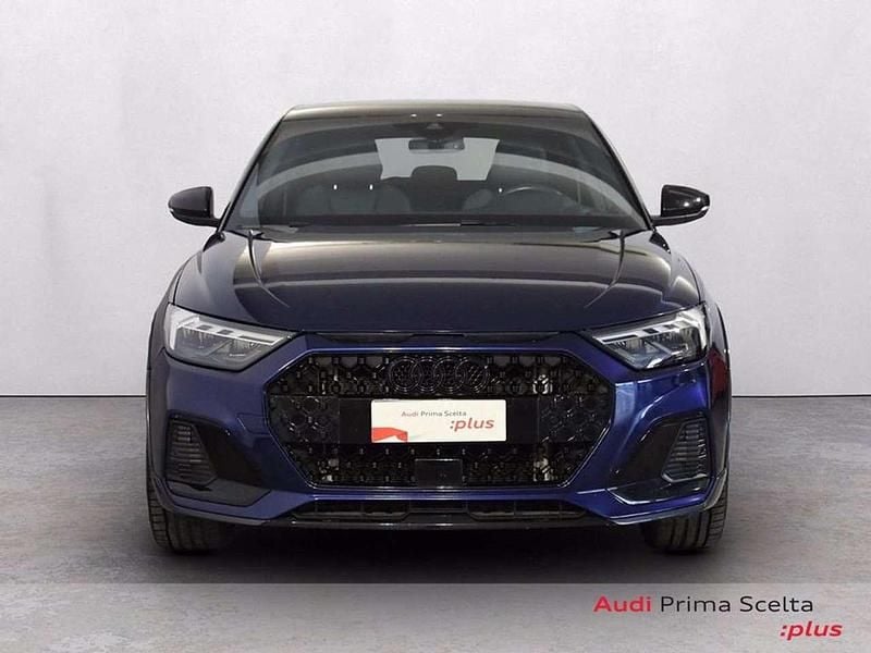 Usata Audi A1 150 CV (110 kW) 2023 Blu navarra metallizzato nero SUV