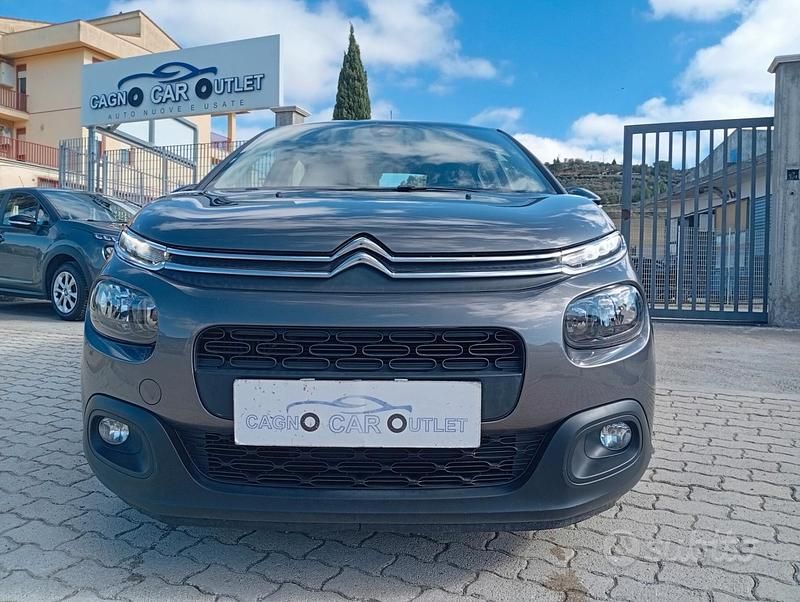 Grigio Usata 2019 Citroën C3 Feel Tre volumi | 11.500 € (Buon prezzo) - Immagine 1/4