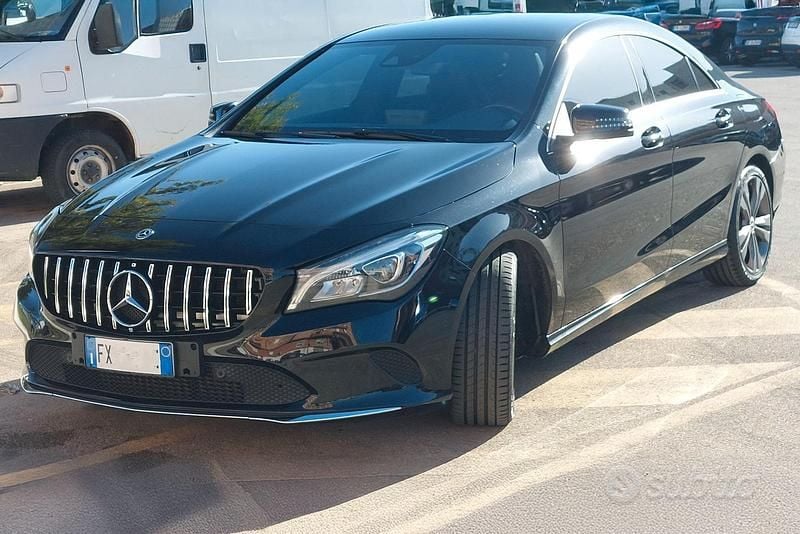 Usata Mercedes CLA180 109 CV (80 kW) 2019 Nero Berlina