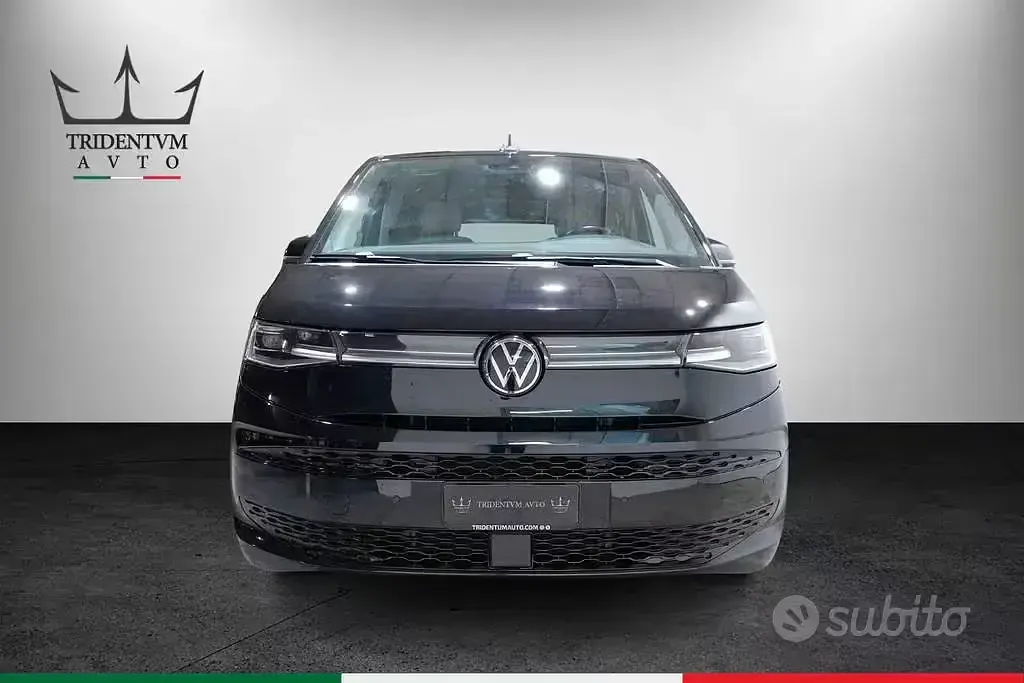 Usata VW Multivan Style 150 CV (110 kW) 2025 Nero Monovolume