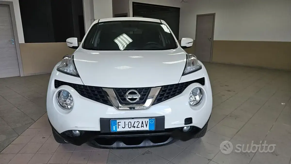 Usata Nissan Juke Acenta 110 CV (80 kW) 2017 Bianco SUV