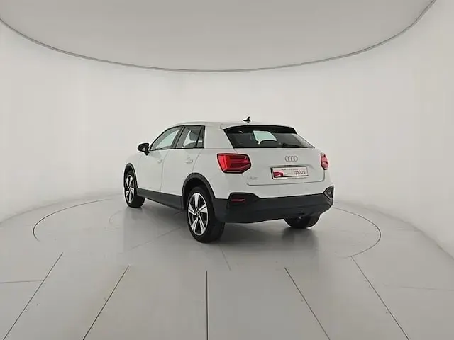 Usata Audi Q2 Admired 110 CV (80 kW) 2022 Bianco SUV