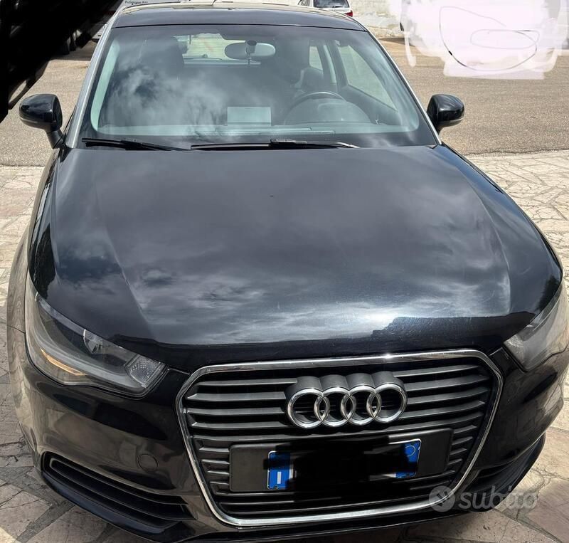 Usata Audi A1 105 CV (77 kW) 2010 Nero Utilitaria
