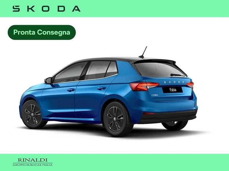 Nuova Skoda Fabia 95 CV (69 kW) 2026 Blu race metallizzato nero tulipano perl Utilitaria