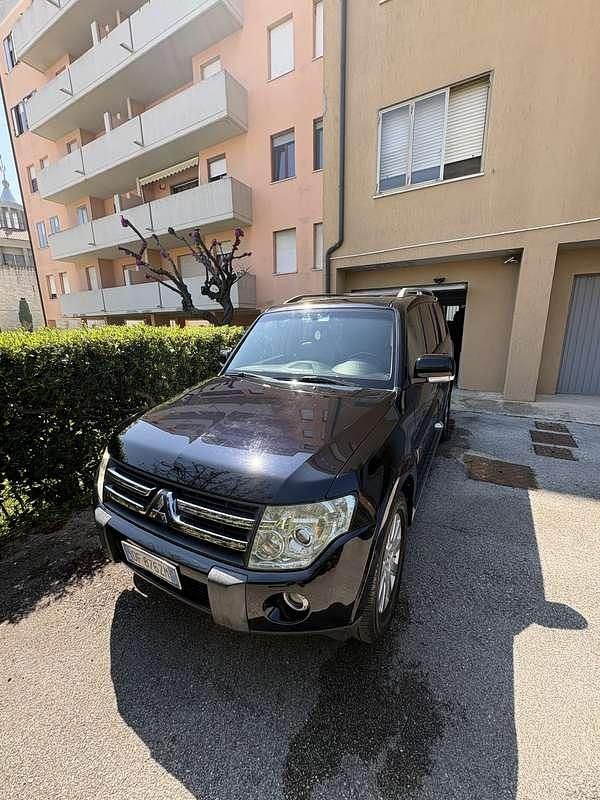 Usata Mitsubishi Pajero Instyle 170 CV (125 kW) 2007 SUV