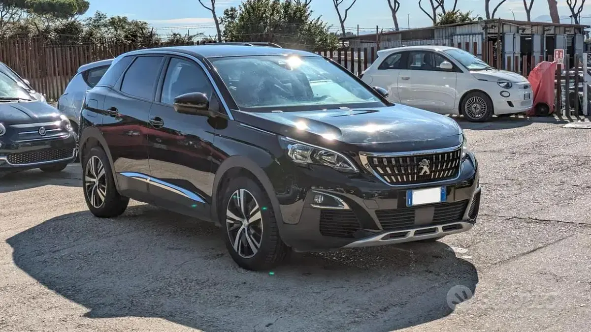 Usata Peugeot 3008 Allure 131 CV (96 kW) 2019 Nero SUV