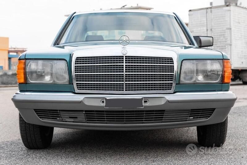 Usata Mercedes 280 SE 170 CV (125 kW) 1983 Verde Coupé