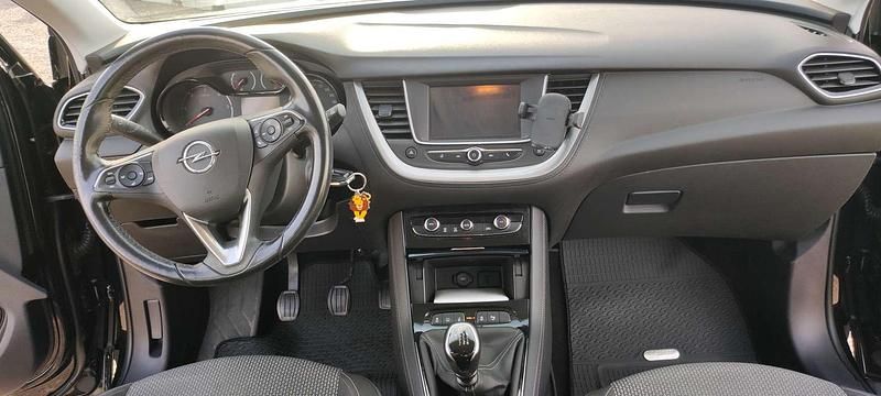 Usata Opel Grandland X S 120 CV (88 kW) 2018 Nero SUV