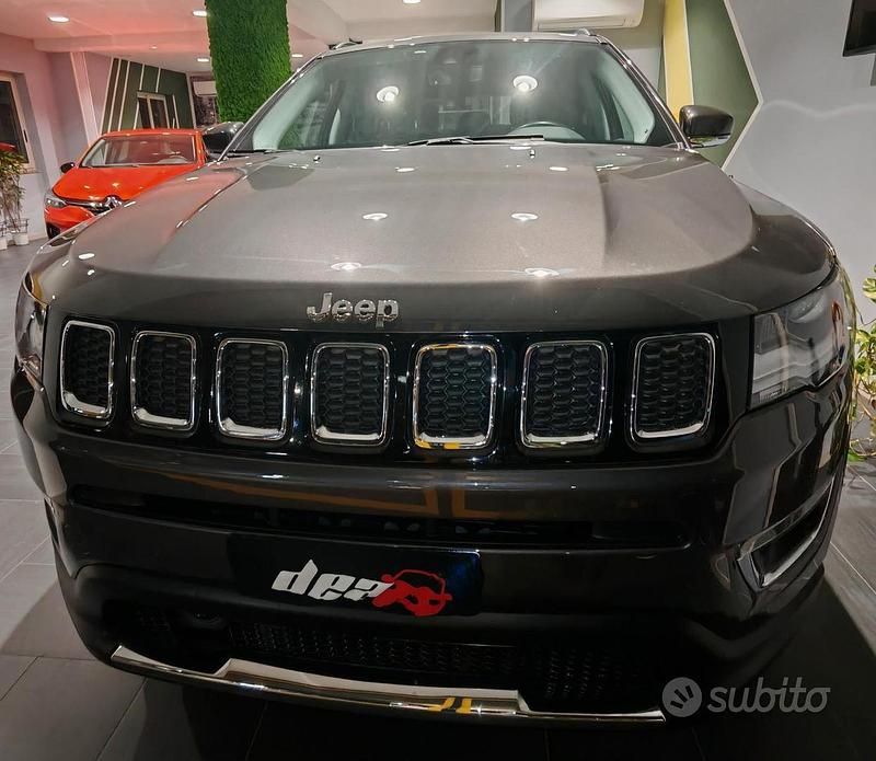 Usata Jeep Compass Limited 120 CV (88 kW) 2020 Grigio SUV
