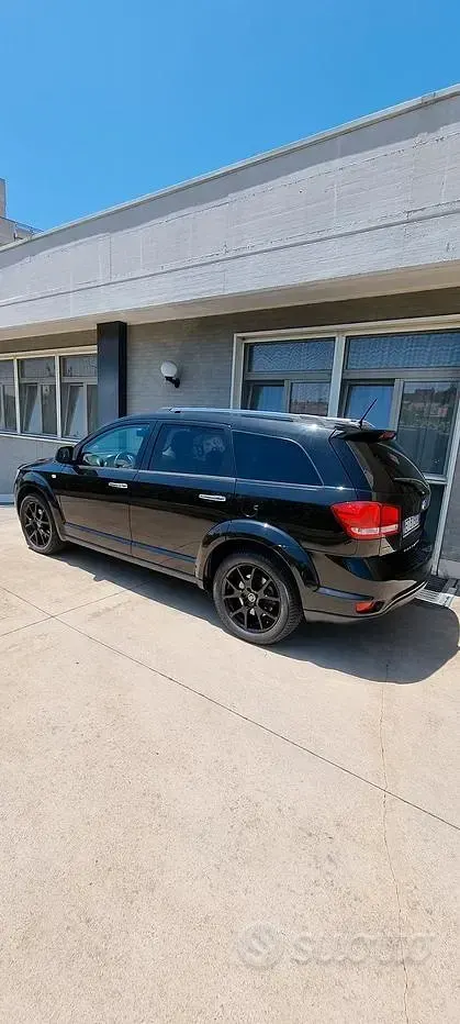 Usata Fiat Freemont 170 CV (125 kW) 2014 Nero SUV