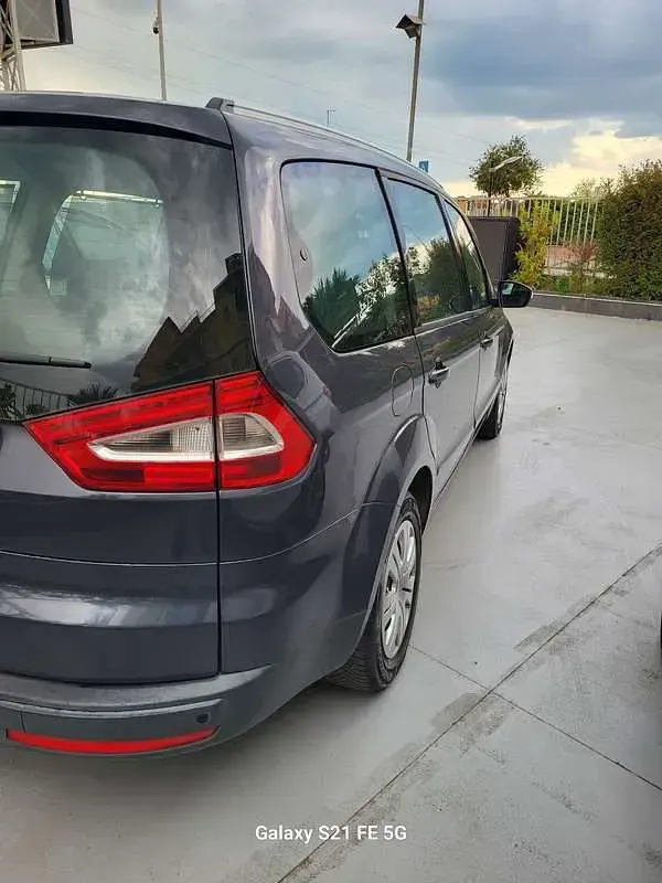 Usata Ford Galaxy Individual 163 CV (119 kW) 2011 Grigio Monovolume